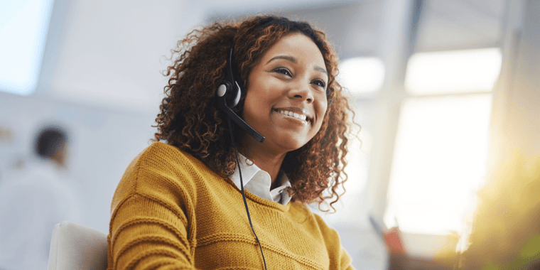 Ensure Compliance in Real Time with AI-Powered Coaching