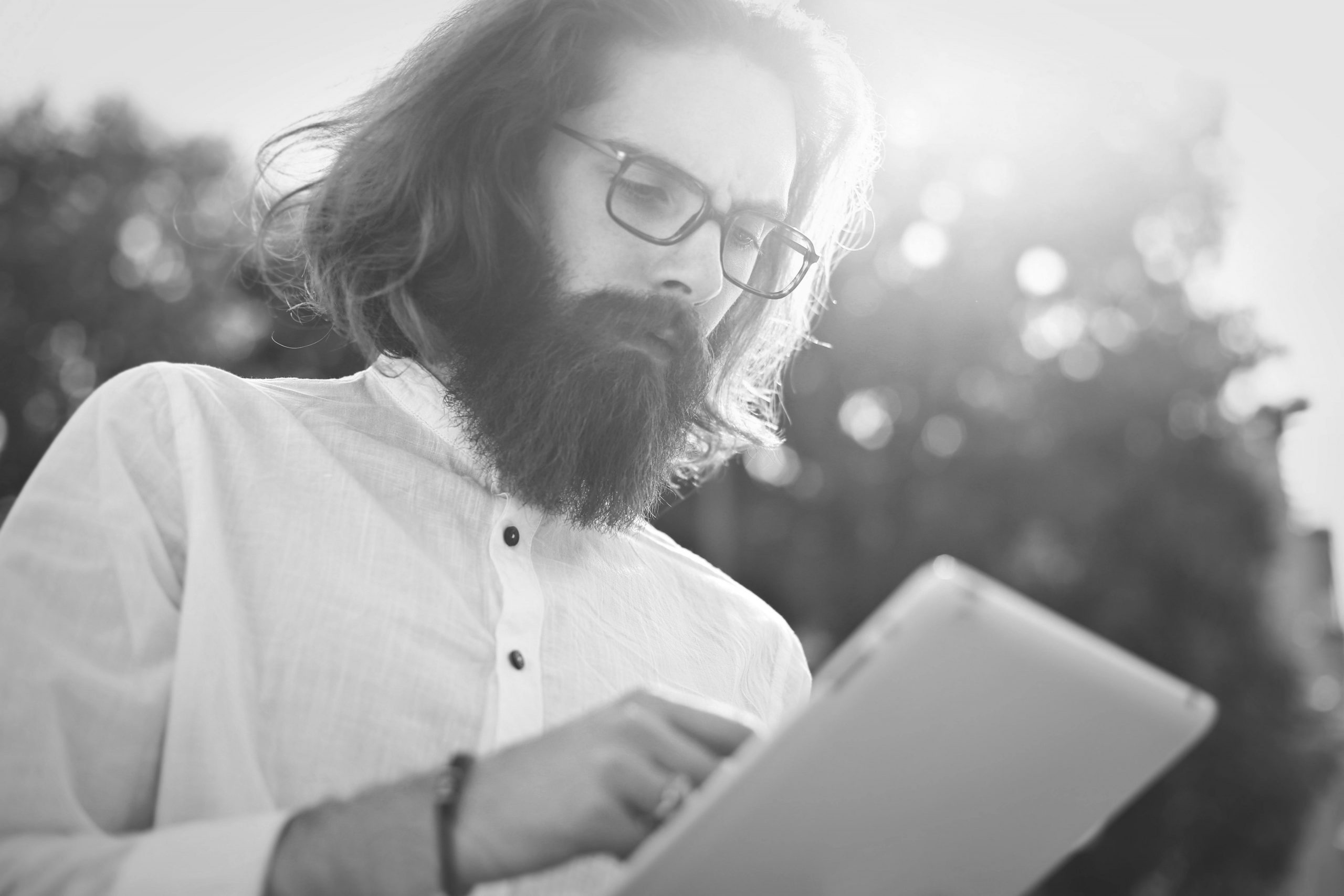 Voice-of-the-customer-strategy-development-scaled